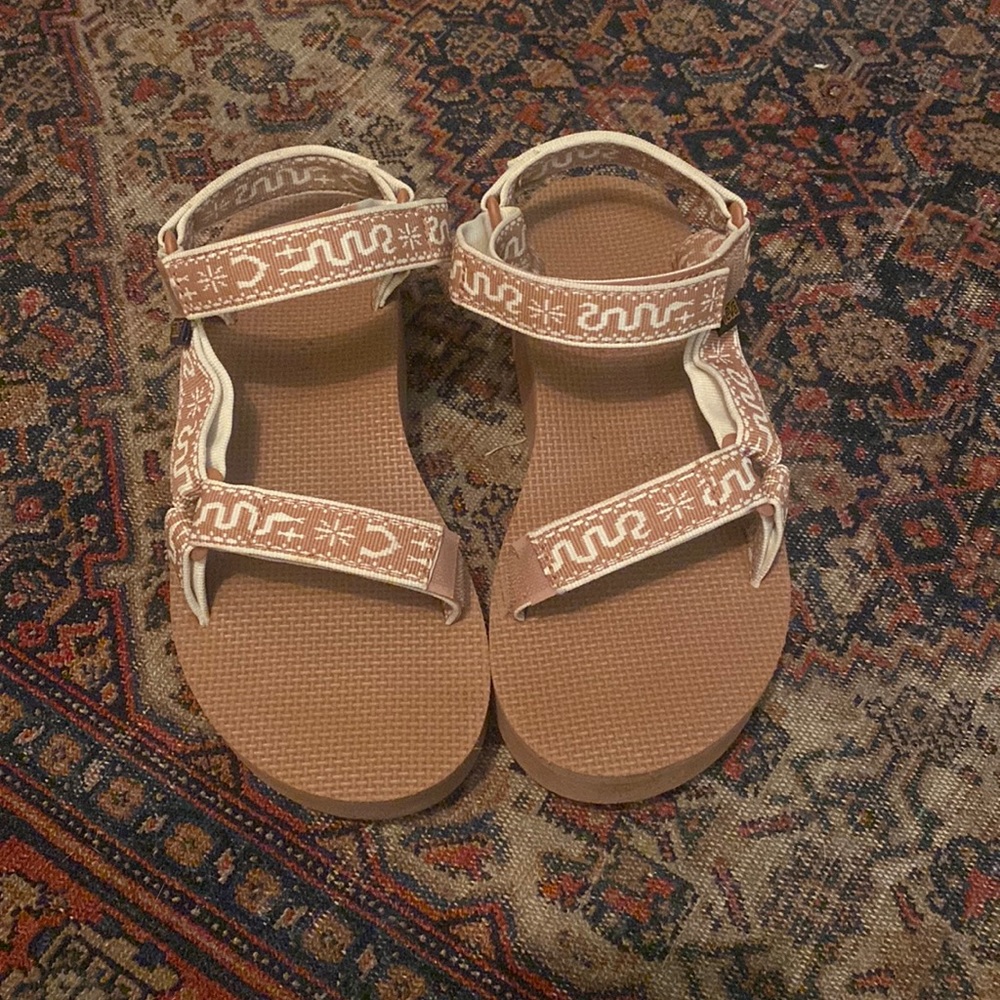 TEVA Flatform Universal